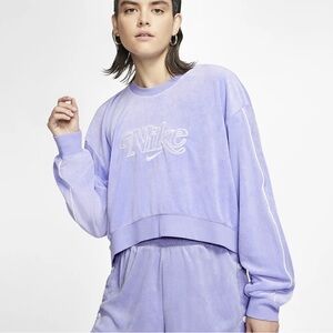 Nike Women’s Retro Femme Terry Cropped Crew Sweatshirt, Size Medium